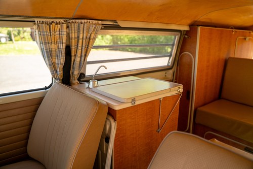 1968 Volkswagen Type 2 Bay Window Westfalia Camper Van En venta (imagen 35 de 146)