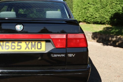 1996 Alfa Romeo 155 2L 16V Twinspark Series II ‘Wide Body’ zum Verkauf (Bild 112 von 186)