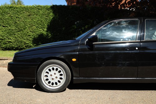 1996 Alfa Romeo 155 2L 16V Twinspark Series II ‘Wide Body’ zum Verkauf (Bild 119 von 186)