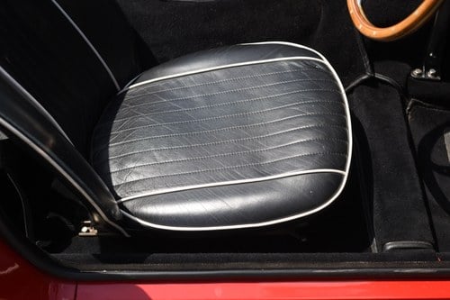 1966 Triumph Spitfire MkII à venda (imagem 54 de 149)