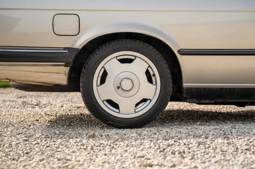 1983 BMW E30 316 Manual For Sale (picture 22 of 132)