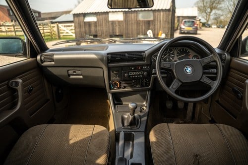 1983 BMW E30 316 Manual For Sale (picture 24 of 132)