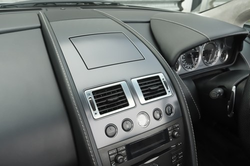 2007 Aston Martin V8 Vantage Roadster En venta (imagen 103 de 237)