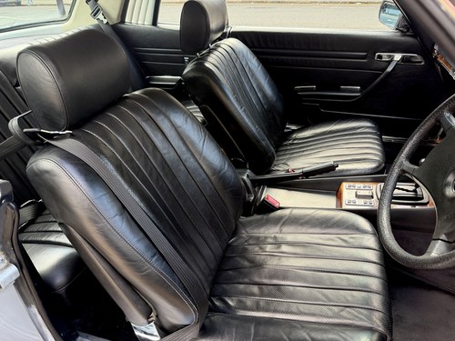 1981 Mercedes-Benz 380 SLC C107 For Sale (picture 16 of 122)
