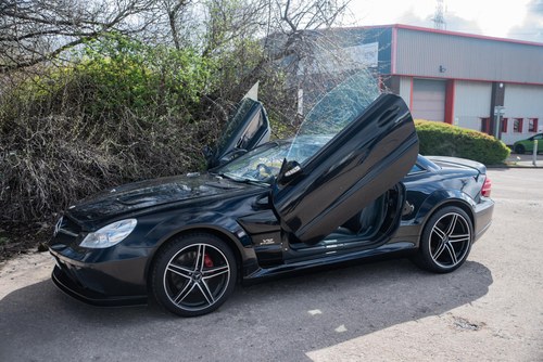2003 Mercedes-Benz SL500 R230 For Sale (picture 1 of 187)