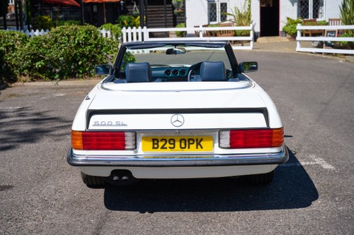1984 Mercedes-Benz 500 SL R107 à venda (imagem 9 de 158)