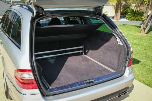 2004 Mercedes-Benz E55 AMG Estate W211 En venta (imagen 94 de 139)