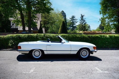 1984 Mercedes-Benz 500 SL R107 à venda (imagem 15 de 158)
