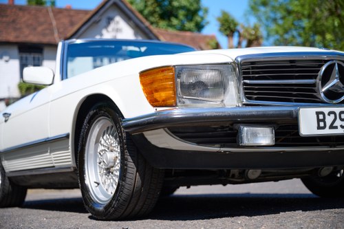 1984 Mercedes-Benz 500 SL R107 à venda (imagem 79 de 158)