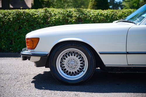 1984 Mercedes-Benz 500 SL R107 à venda (imagem 85 de 158)