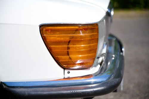 1984 Mercedes-Benz 500 SL R107 à venda (imagem 94 de 158)