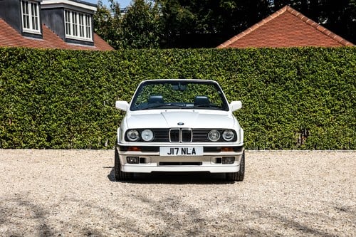 1991 BMW E30 325i Convertible Manual For Sale (picture 2 of 133)