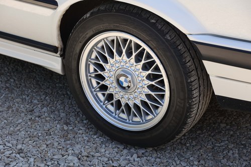 1991 BMW E30 325i Convertible Manual For Sale (picture 10 of 133)