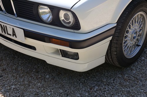 1991 BMW E30 325i Convertible Manual For Sale (picture 37 of 133)