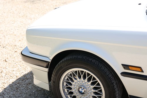 1991 BMW E30 325i Convertible Manual For Sale (picture 41 of 133)