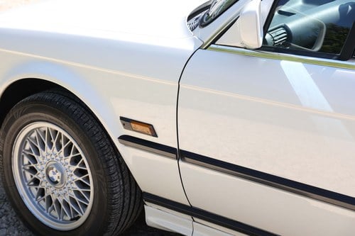 1991 BMW E30 325i Convertible Manual For Sale (picture 48 of 133)