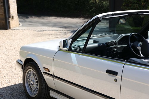 1991 BMW E30 325i Convertible Manual For Sale (picture 58 of 133)