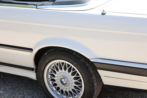 1991 BMW E30 325i Convertible Manual For Sale (picture 62 of 133)