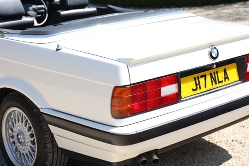 1991 BMW E30 325i Convertible Manual For Sale (picture 65 of 133)