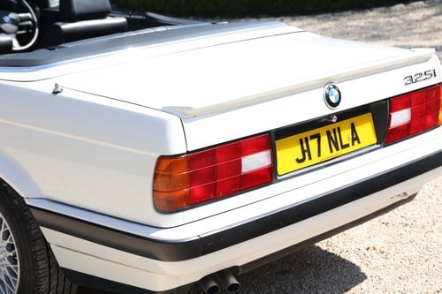 1991 BMW E30 325i Convertible Manual For Sale (picture 66 of 133)