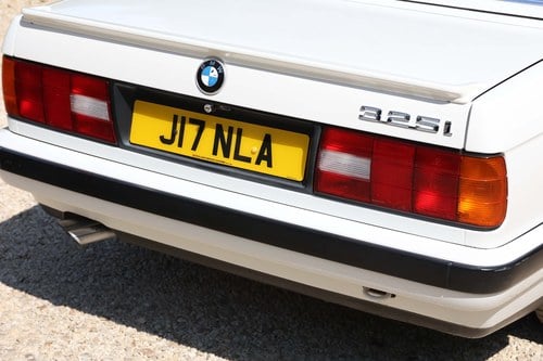 1991 BMW E30 325i Convertible Manual For Sale (picture 71 of 133)