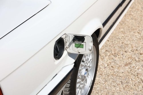 1991 BMW E30 325i Convertible Manual For Sale (picture 78 of 133)