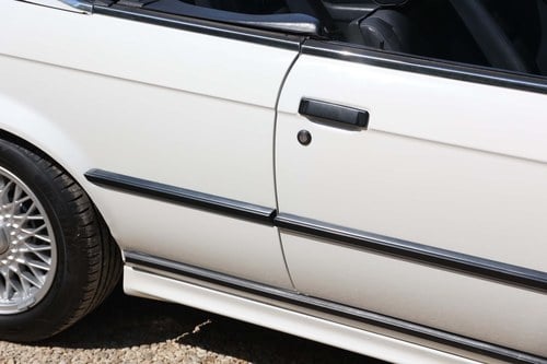 1991 BMW E30 325i Convertible Manual For Sale (picture 89 of 133)