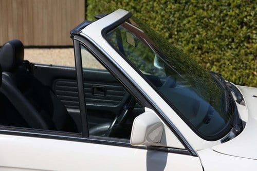 1991 BMW E30 325i Convertible Manual For Sale (picture 101 of 133)