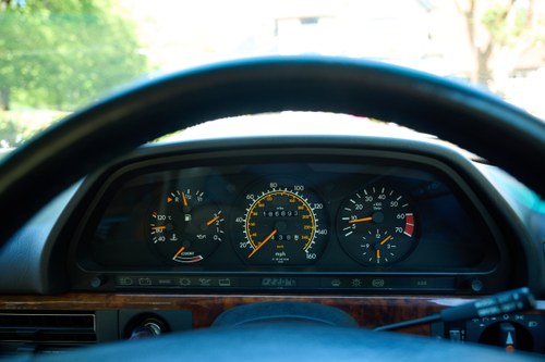 1991 Mercedes-Benz 500 SEL W126 zum Verkauf (Bild 43 von 189)