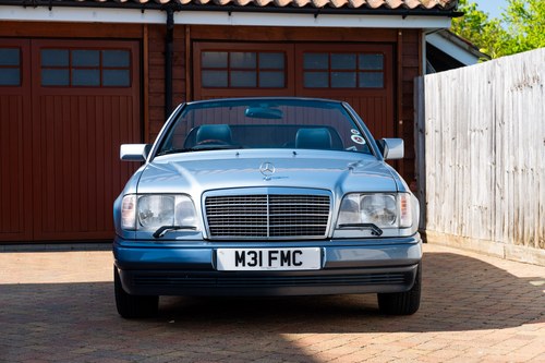 1994 Mercedes-Benz E320 Cabriolet A124 For Sale (picture 12 of 271)