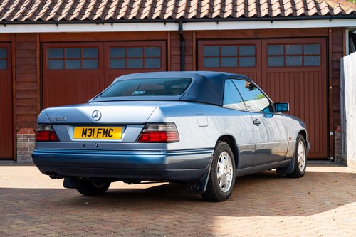 1994 Mercedes-Benz E320 Cabriolet A124 For Sale (picture 29 of 271)