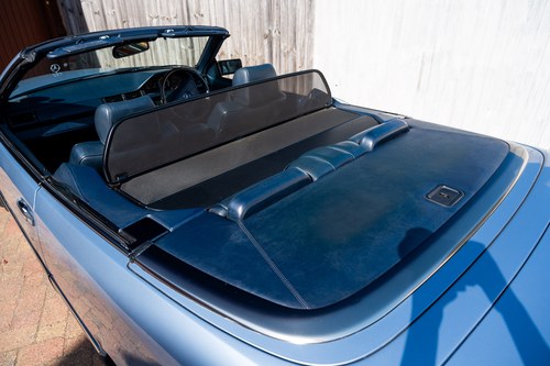 1994 Mercedes-Benz E320 Cabriolet A124 For Sale (picture 46 of 271)
