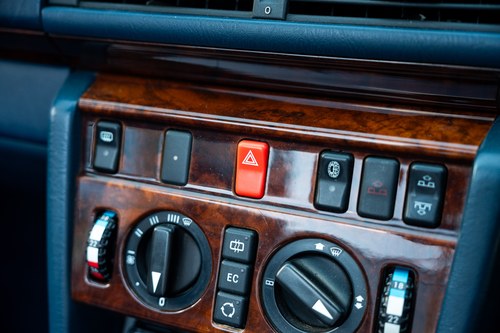 1994 Mercedes-Benz E320 Cabriolet A124 For Sale (picture 123 of 271)