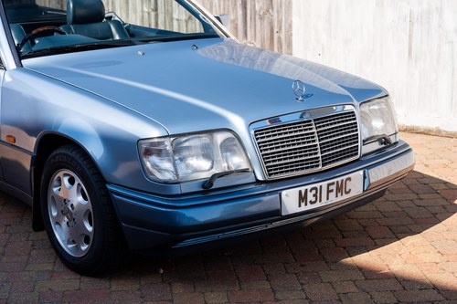 1994 Mercedes-Benz E320 Cabriolet A124 For Sale (picture 166 of 271)