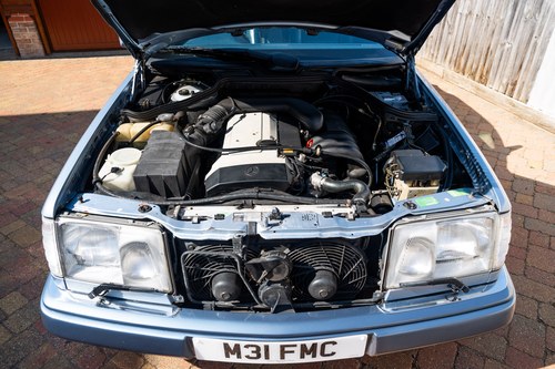 1994 Mercedes-Benz E320 Cabriolet A124 For Sale (picture 209 of 271)