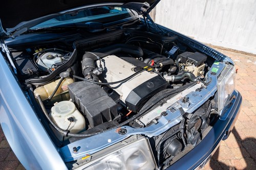1994 Mercedes-Benz E320 Cabriolet A124 For Sale (picture 211 of 271)