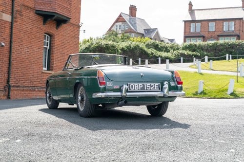 1967 MGB Roadster à venda (imagem 6 de 126)