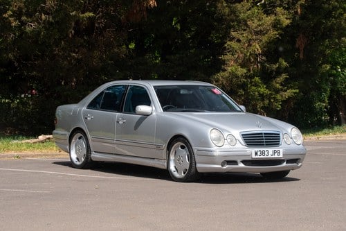 2000 Mercedes-Benz E55 AMG W210 zum Verkauf (Bild 1 von 141)