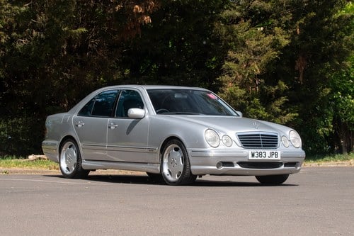 2000 Mercedes-Benz E55 AMG W210 zum Verkauf (Bild 2 von 141)