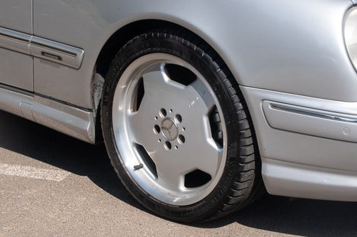 2000 Mercedes-Benz E55 AMG W210 zum Verkauf (Bild 89 von 141)