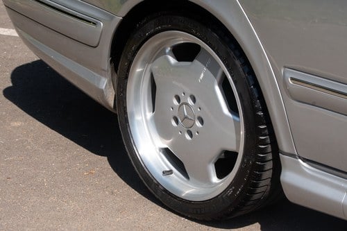 2000 Mercedes-Benz E55 AMG W210 zum Verkauf (Bild 90 von 141)