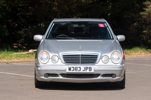 2000 Mercedes-Benz E55 AMG W210 zum Verkauf (Bild 3 von 141)