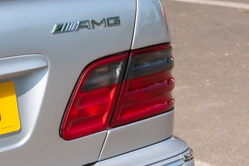 2000 Mercedes-Benz E55 AMG W210 zum Verkauf (Bild 94 von 141)