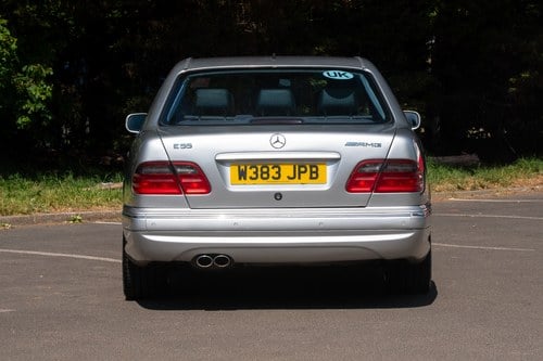 2000 Mercedes-Benz E55 AMG W210 zum Verkauf (Bild 14 von 141)