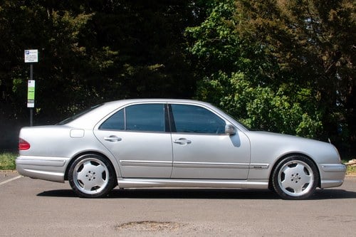 2000 Mercedes-Benz E55 AMG W210 zum Verkauf (Bild 19 von 141)