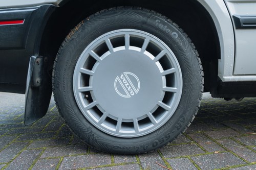 1991 Volvo 940GL 2L Automatic à vendre (picture 31 of 112)