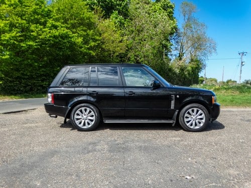 2010 Range Rover 3.6 TDV6 Vogue till salu (bild 3 av 50)