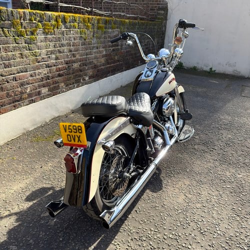 2001 Harley Davidson FXSTS Heritage Springer Evocation zum Verkauf (Bild 5 von 52)