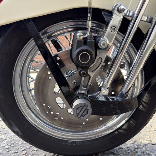2001 Harley Davidson FXSTS Heritage Springer Evocation zum Verkauf (Bild 9 von 52)