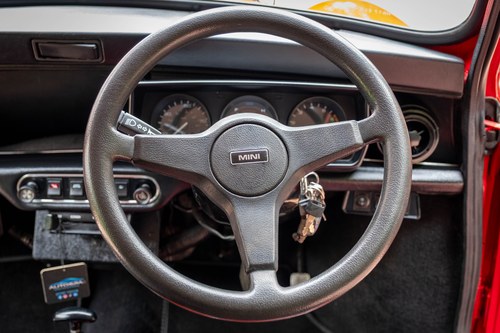 1990 Rover Mini Flame Automatic à venda (imagem 45 de 182)